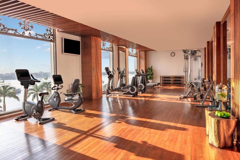 Thỏa thích đắm mình trong bể bơi 4 mùa “xịn sò” tại Melia Vinpearl Quảng Bình