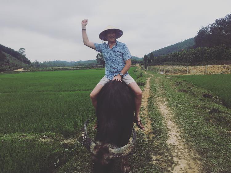 Check in “xích đu tử thần” phiên bản Việt Nam tại Quảng Bình.